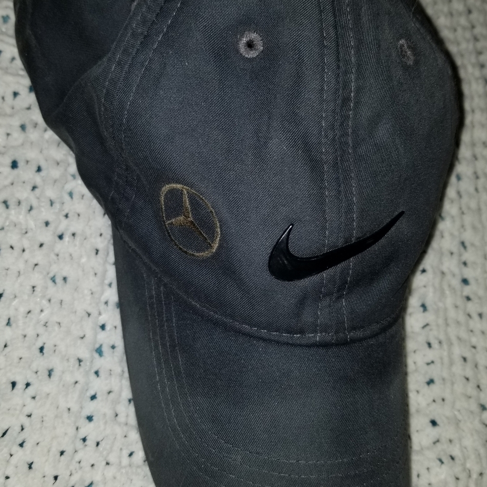 Nike Golf (Mercedes)